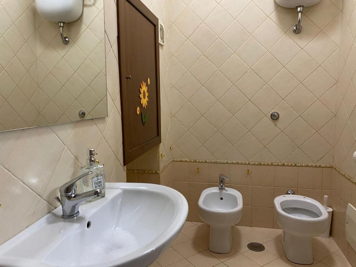 Home In Love: Vicoletto Dei Presepi نابولي المظهر الخارجي الصورة
